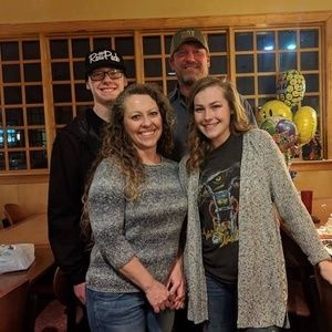 Meet your Posher, Dennis